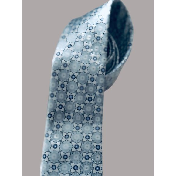 Canali 100% Silk Tie Made In Italy Blue & Silver Geometric Pattern Mens Accessor - Picture 1 of 7